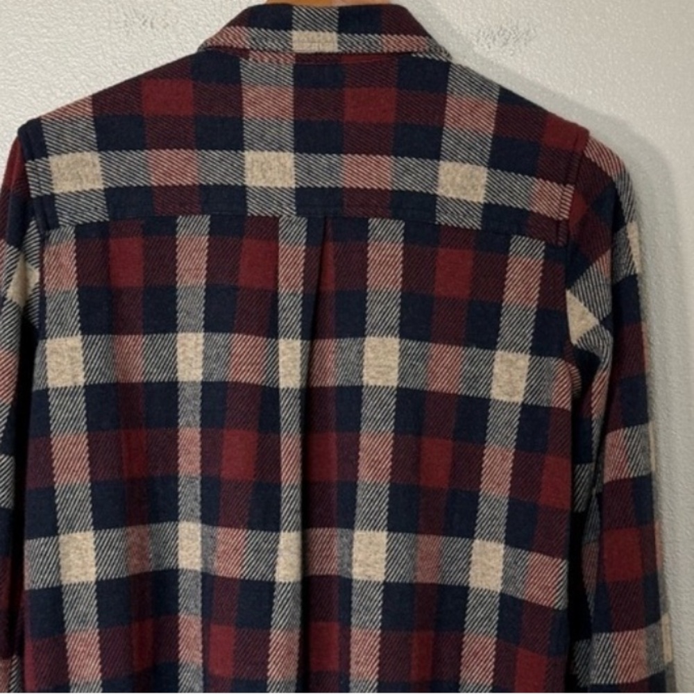 Faherty Legend™ Sweater Shirt, small NWOT Burchfield Plaid shacket - Picture 10 of 10